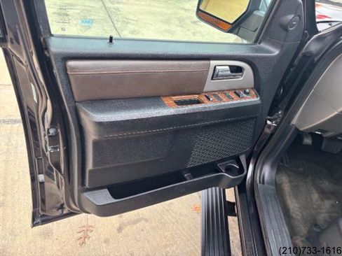 Used 2015 Ford Expedition EL King Ranch image 15