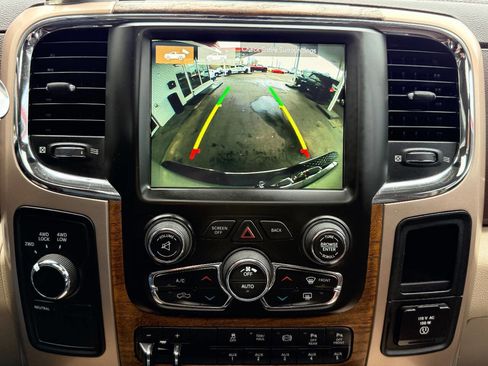 Used 2018 RAM 3500 Laramie Longhorn image 27