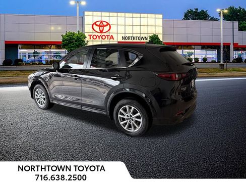 Used 2024 MAZDA CX-5 AWD 2.5 S w/ Select Package image 3