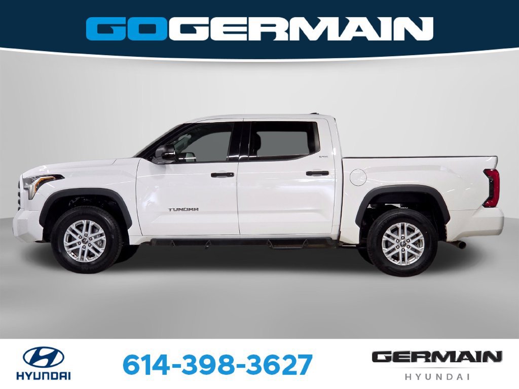 Used 2023 Toyota Tundra SR5 w/ SR5 Convenience Package AWD/4WD image 12