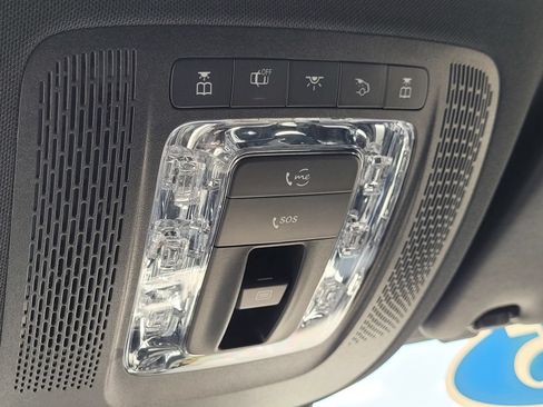 Used 2025 Mercedes-Benz GLE 350 4MATIC image 20