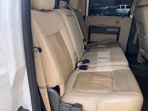 Used 2011 Ford F250 Lariat w/ Lariat Ultimate Pkg AWD/4WD image 27