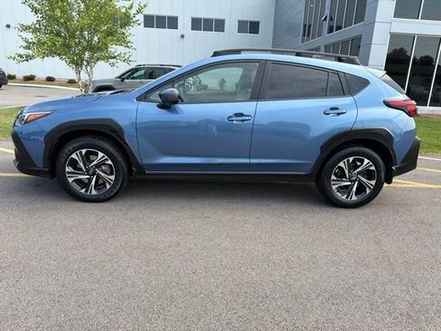 Used 2024 Subaru Crosstrek 2.0i Premium AWD/4WD image 8
