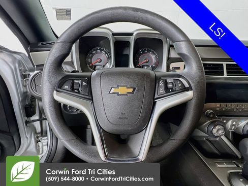 Used 2014 Chevrolet Camaro LS RWD image 8