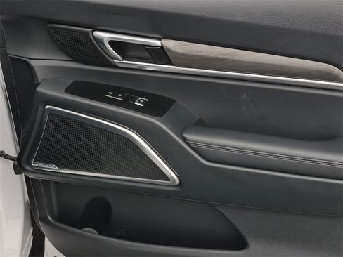 Used 2025 Kia Telluride SX Prestige X-Line image 15