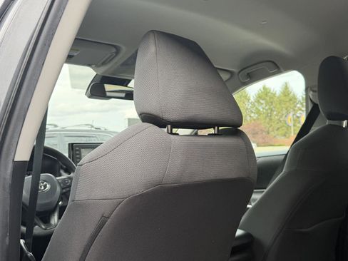 Used 2020 Toyota RAV4 XLE w/ All Weather Liner Package image 37