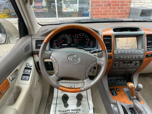 Used 2004 Lexus GX 470 image 22