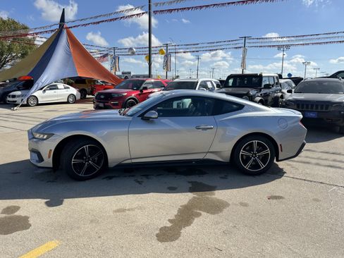 Certified 2024 Ford Mustang Premium image 8