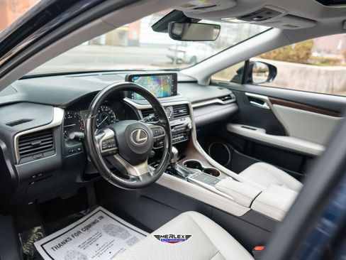 Used 2021 Lexus RX 350L 350L Luxury w/ Premium Package image 13