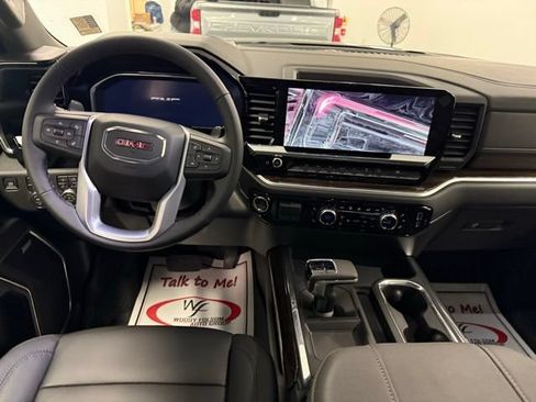 New 2026 GMC Sierra 1500 Elevation w/ Elevation Premium Package AWD/4WD image 21