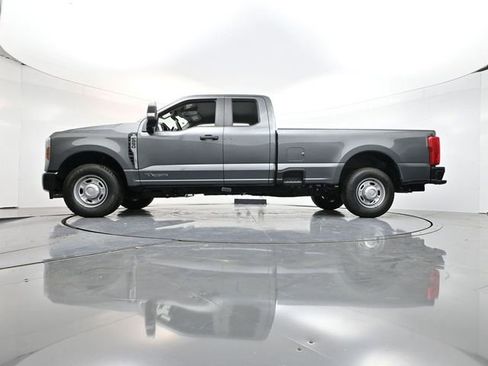 New 2026 Ford F250 XL RWD image 29