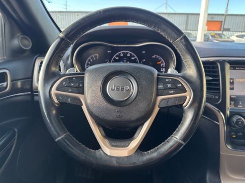 Used 2015 Jeep Grand Cherokee Limited image 17