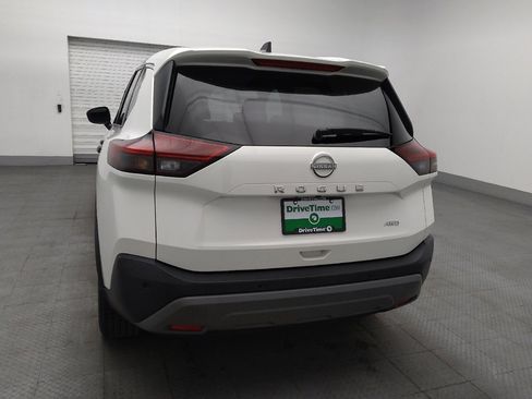 Used 2022 Nissan Rogue S image 6