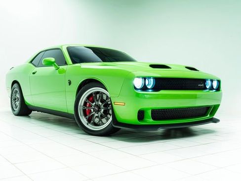 Used 2023 Dodge Challenger SRT Hellcat image 5
