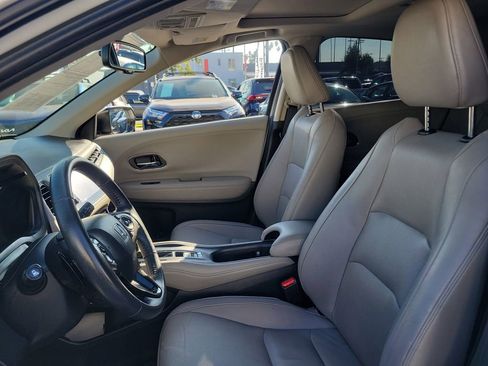 Used 2019 Honda HR-V EX-L image 16