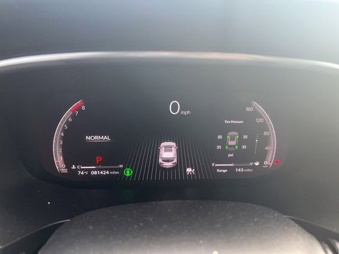 Used 2023 Acura MDX A-Spec image 7