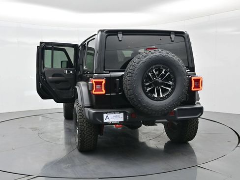 New 2026 Jeep Wrangler Unlimited Rubicon image 32