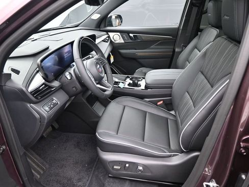 New 2026 Buick Enclave Avenir w/ Super Cruise Package image 9