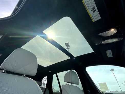 Used 2023 BMW X5 sDrive40i w/ Premium Package image 25