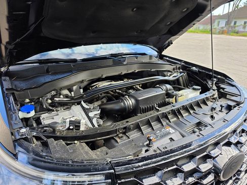 Used 2025 Ford Explorer ST w/ Sun And Sound Package image 22