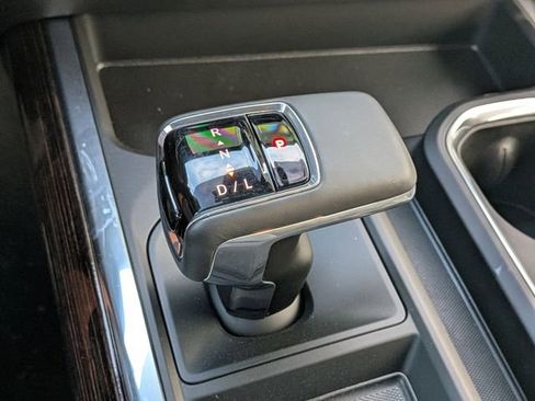 New 2026 GMC Sierra 1500 Elevation w/ Preferred Package AWD/4WD image 24