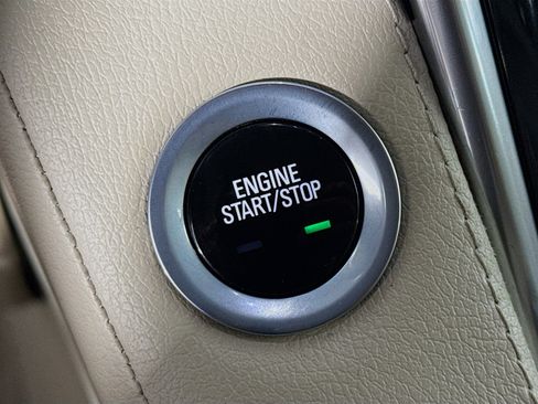 Used 2018 Cadillac Escalade Premium Luxury image 21