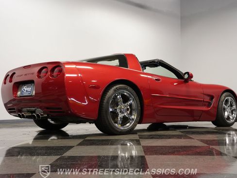 Used 1998 Chevrolet Corvette Coupe image 27