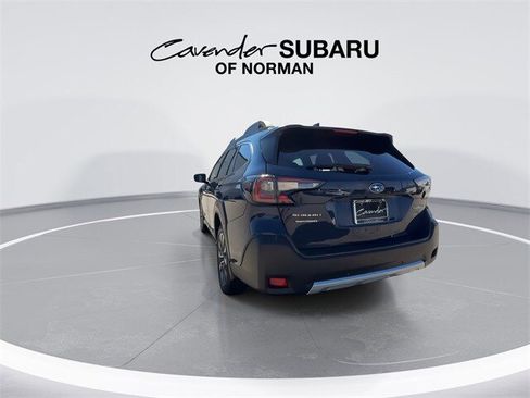 Used 2025 Subaru Outback Limited image 7