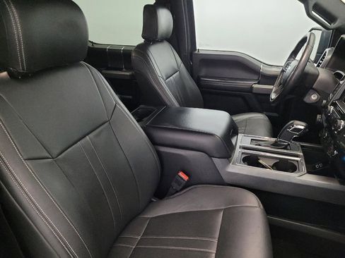 Used 2018 Ford F150 XLT w/ Equipment Group 302A Luxury image 21