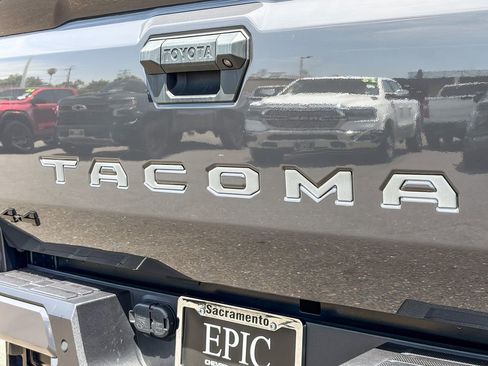 Used 2024 Toyota Tacoma TRD Sport w/ TRD Sport Upgrade Package AWD/4WD image 9