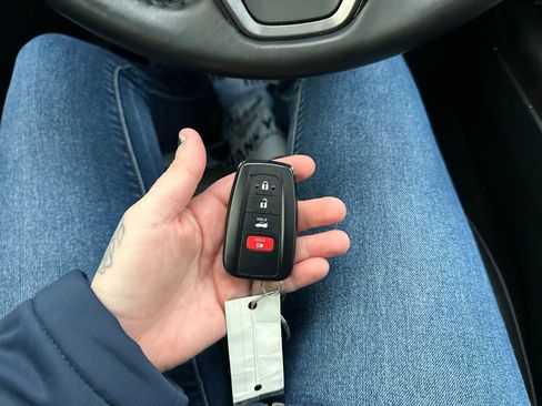 Used 2024 Toyota Camry XSE image 28