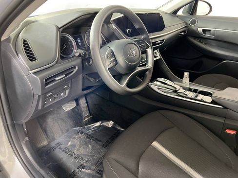 Used 2023 Hyundai Sonata SEL image 9