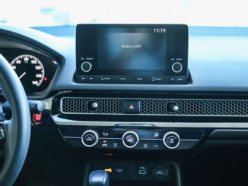 Certified 2024 Honda Civic LX image 19