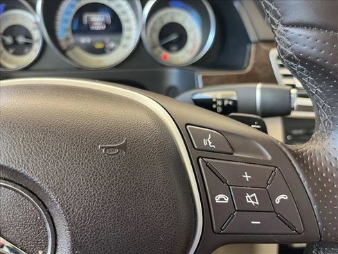 Used 2014 Mercedes-Benz E 350 Sedan image 21