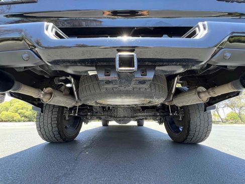 Used 2020 RAM 1500 Laramie AWD/4WD image 26