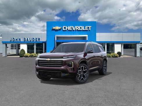 New 2026 Chevrolet Traverse High Country w/ LPO, Floor Liner Package image 8