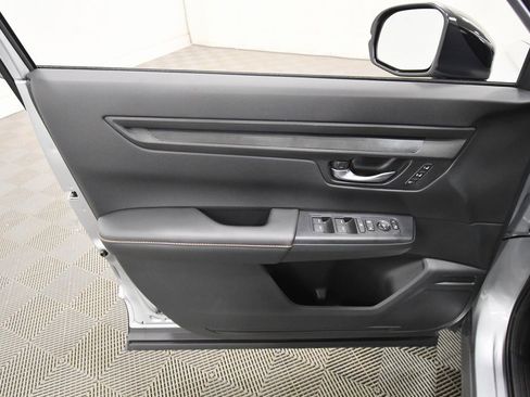 Certified 2025 Honda CR-V Sport-L image 13