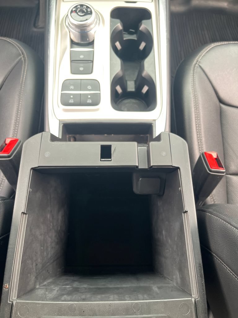 Used 2024 Ford Explorer Limited RWD image 24
