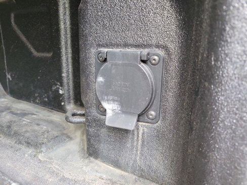 Used 2021 GMC Sierra 2500 Denali w/ Technology Package image 13