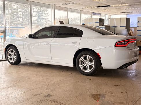 Used 2022 Dodge Charger SXT RWD image 51