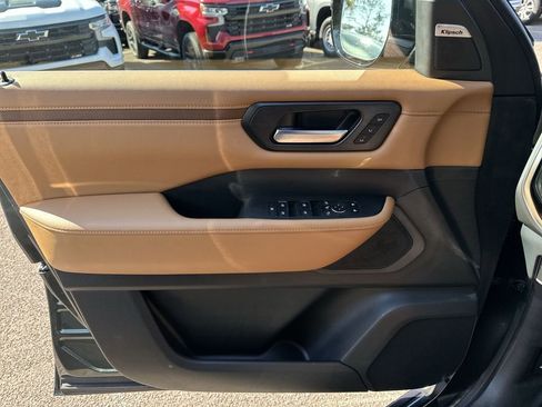 Used 2026 Nissan Armada SL image 31