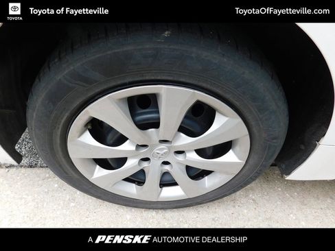 Used 2024 Toyota Corolla LE image 7