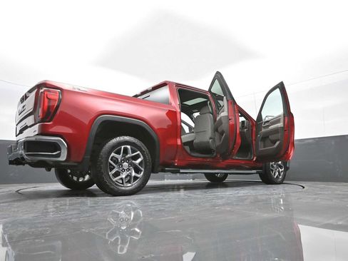 Used 2022 GMC Sierra 1500 SLT w/ SLT Premium Plus Package image 43