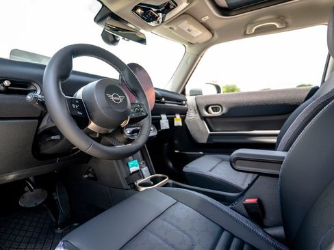 New 2026 MINI Cooper S FWD image 4