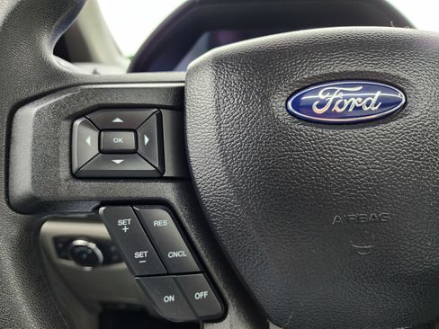 Used 2021 Ford F250 XLT w/ XLT Premium Package image 15