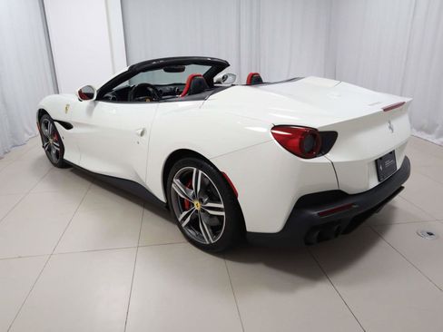 Certified 2020 Ferrari Portofino image 14