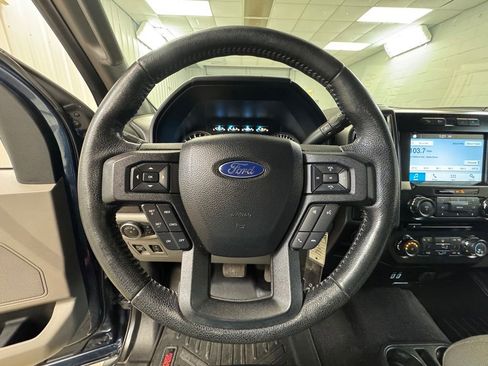 Used 2016 Ford F150 XLT w/ Equipment Group 302A Luxury AWD/4WD image 32