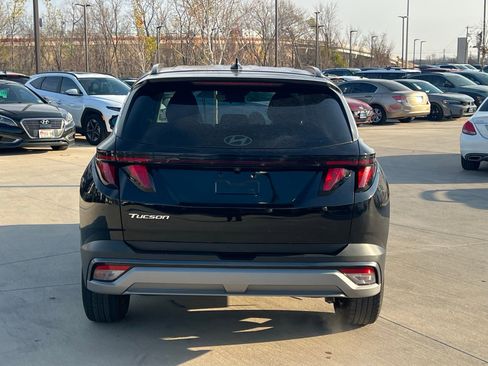 Certified 2025 Hyundai Tucson SEL image 11