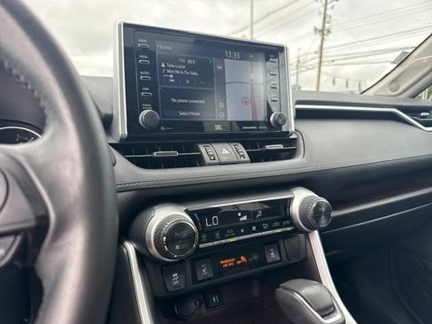 Used 2019 Toyota RAV4 Limited w/ All Weather Liner Package AWD/4WD image 18