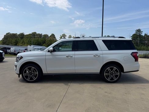 Used 2021 Ford Expedition Max Limited RWD image 2